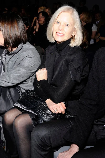 Look 8